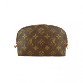 Trousse Louis Vuitton...