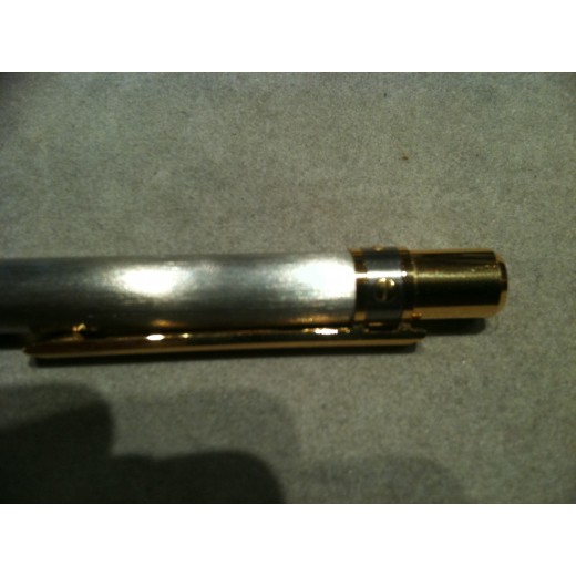 Stylo Must de CARTIER