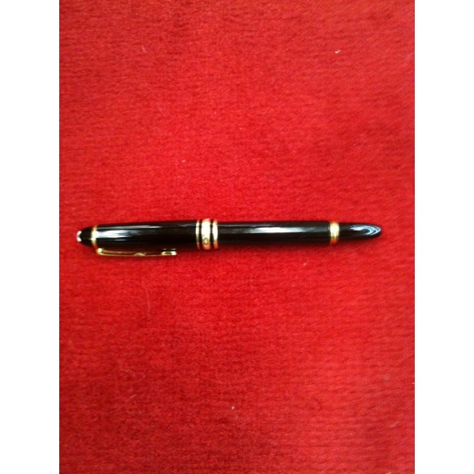 Stylo plume Montblanc Meisterstück