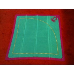 Foulard Must de Cartier fond vert