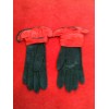 Gants Hermès en daim noir et rouge