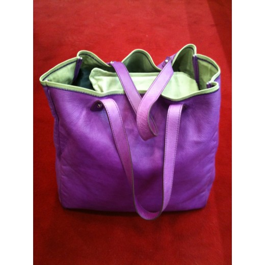Sac Yves Saint Laurent en cuir rose