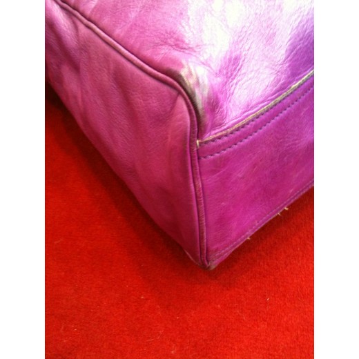 Sac Yves Saint Laurent en cuir rose