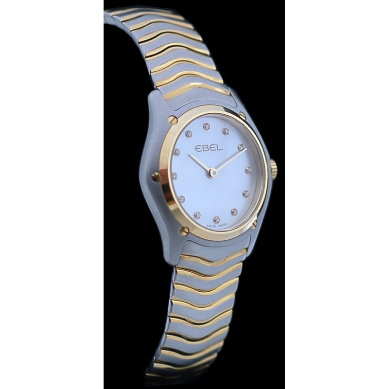Montre Ebel Classic Lady Wave en or nacre et diamants