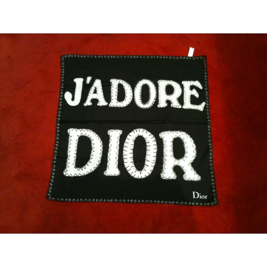 Foulard Dior J'adore