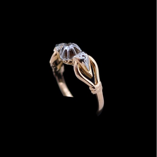 Bague ancienne 2 ors et diamants