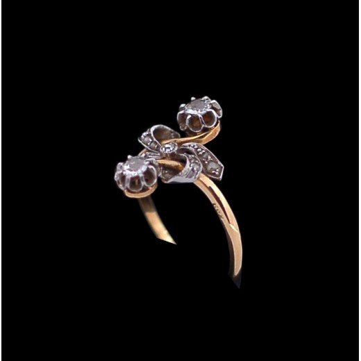 Bague ancienne Toi et Moi en or et diamants