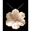 Pendentif fleur Nacre