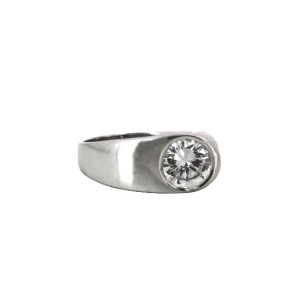 Bague en or blanc avec...
