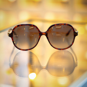 Lunettes de Soleil C de...