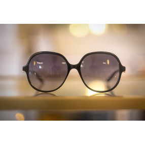 Lunettes de Soleil Cartier...