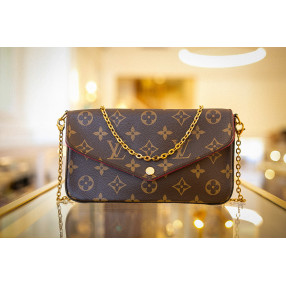 Pochette Louis Vuitton Felicie