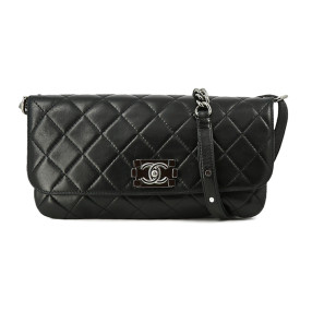 Sac Chanel Boy Baguette...