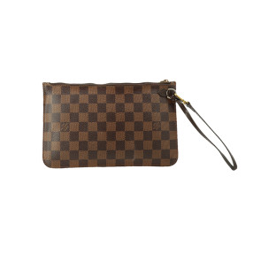 Pochette Louis Vuitton...