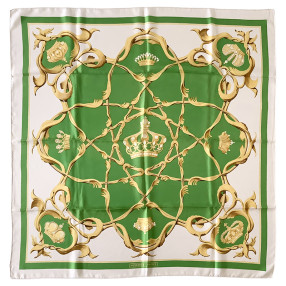 Carré Hermès  Crown en  Soie