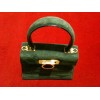 Sac Salvatore Ferragamo en velour vert