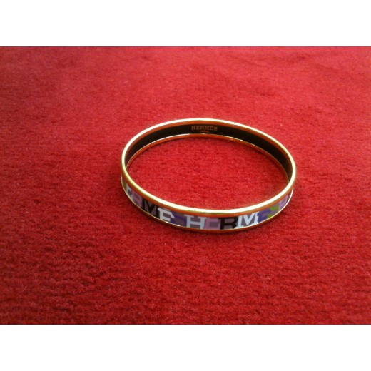 Bracelet Hermès fin en émail fond parme
