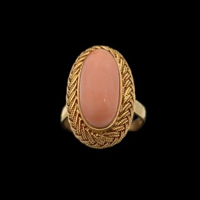 Bague ancienne en or et corail