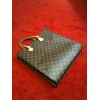 Sac plat Louis Vuitton en toile monogram