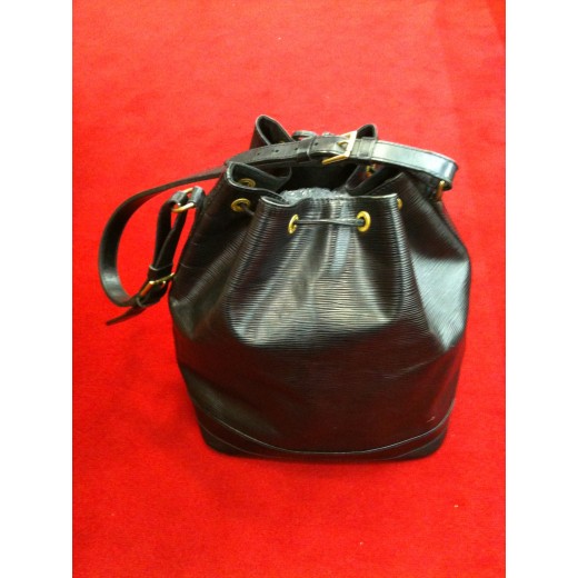 Sac Louis Vuitton Noé GM en cuir épi noir
