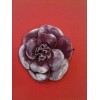 Broche Chanel Camélia en velours vieux rose