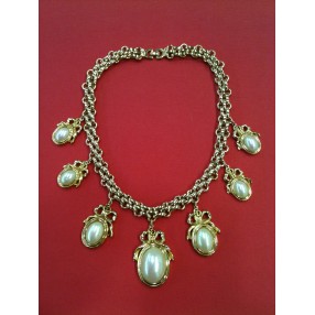 Collier Dior en plaqué or et nacre