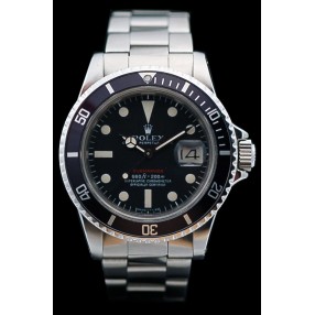 Montre Rolex Submariner Date Rouge 1680 de collection