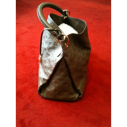 Sac Louis Vuitton Artsy Monogram Empreinte 