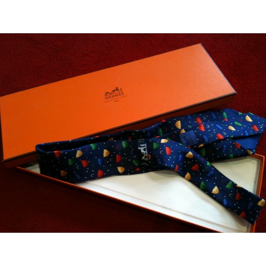 Cravate HERMES