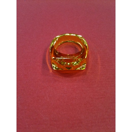 Bague Baccarat en cristal jaune