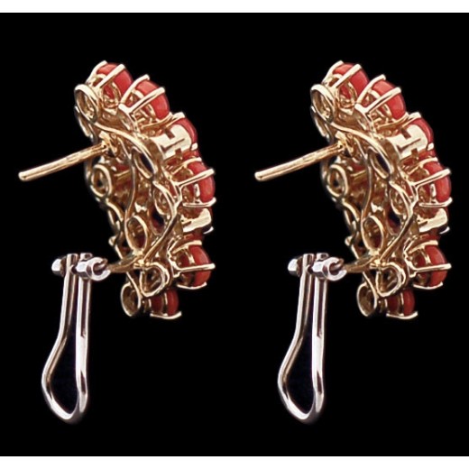 Boucles d'oreilles modernes en or, corail et diamants