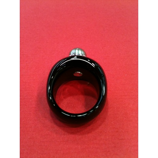Bague Baccarat Samoa en cristal noir, or blanc et perle de Tahiti