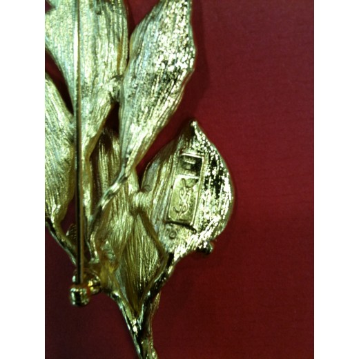 Broche YSL en plaqué or