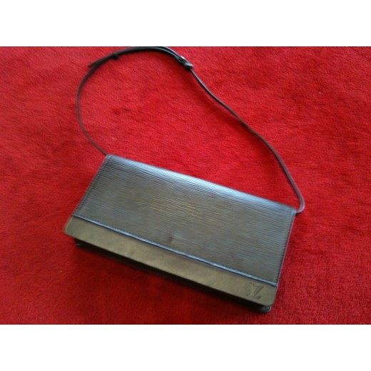 Pochette Vuitton Honfleur