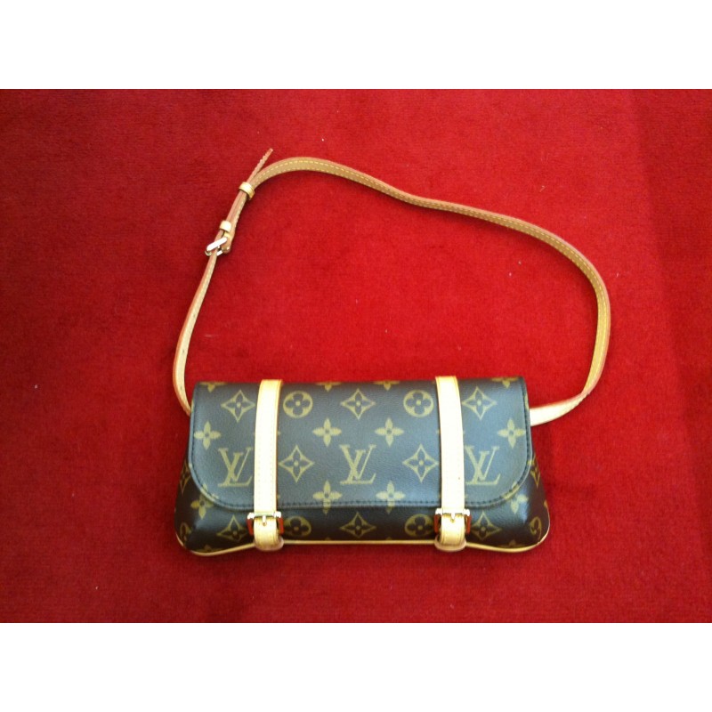 Louis Vuitton Pochette pour Femme Homme Sac de Ceinture 2020 Nouveau LV Pas  Cher  Cdiscount Bagagerie  Maroquinerie