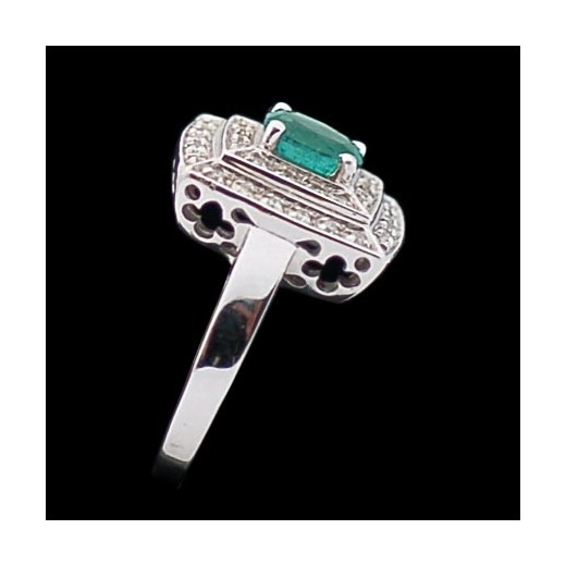 Bague rectangulaire en or, diamants et émeraude