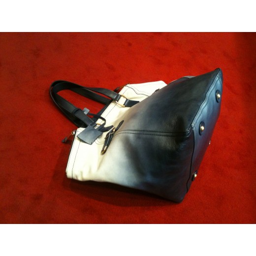 Sac Yves Saint Laurent Downtown en cuir