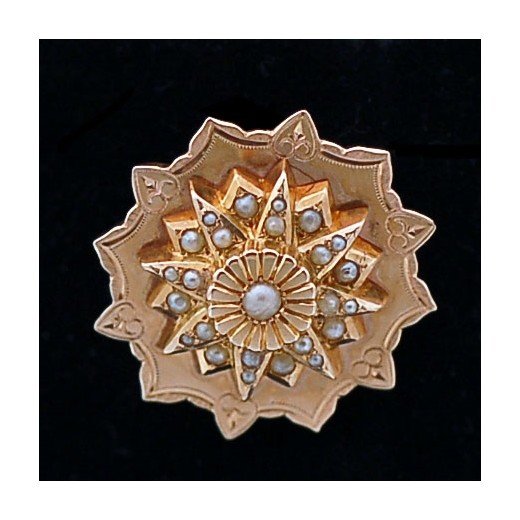 Broche ancienne en or et perles