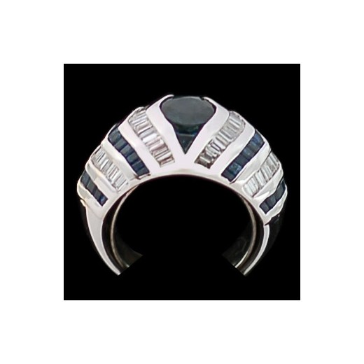 Bague moderne en or, saphirs et diamants