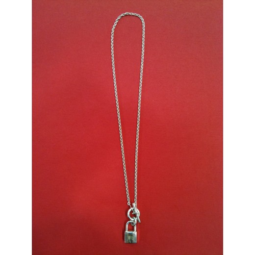 boite a pilules hermes pendentif pilulier rond