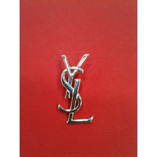 Pendentif Yves Saint Laurent en argent