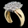 Bague moderne fleur en or et diamants