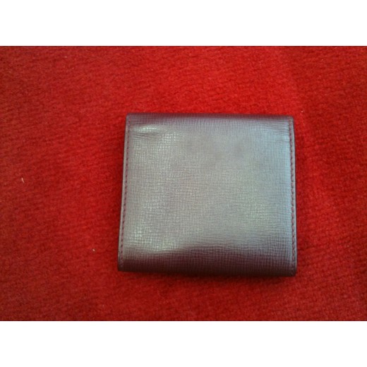 Portefeuille Cartier Must en cuir bordeaux