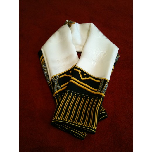 Foulard Must de Cartier en soie