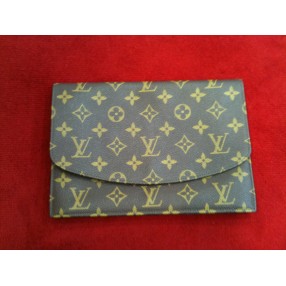 Pochette Louis Vuitton en toile monogram