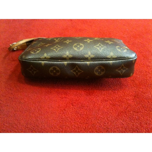 Pochette  accessoires Louis Vuitton Cerise en toile monogram