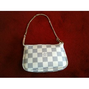 Mini Pochette Accessoires Louis Vuitton en toile damier