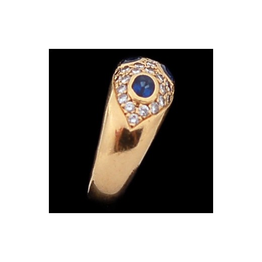 Bague moderne jonc en or, saphirs et diamants