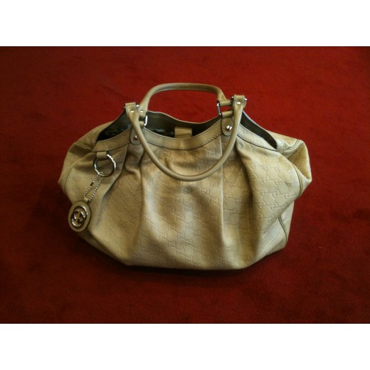 Sac Gucci Logo en cuir beige