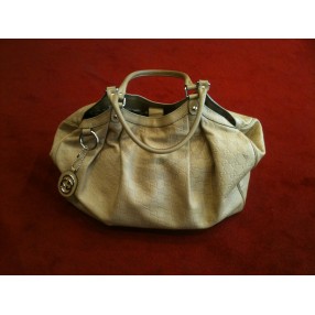 Sac Gucci Logo en cuir beige